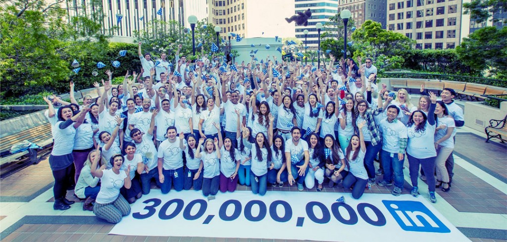 How to Use LinkedIn: Beginner’s Guide 2016