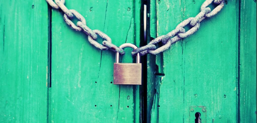 6 Fair Reasons You Should Quit Your Job 6 fair reasons to quit your job locked door