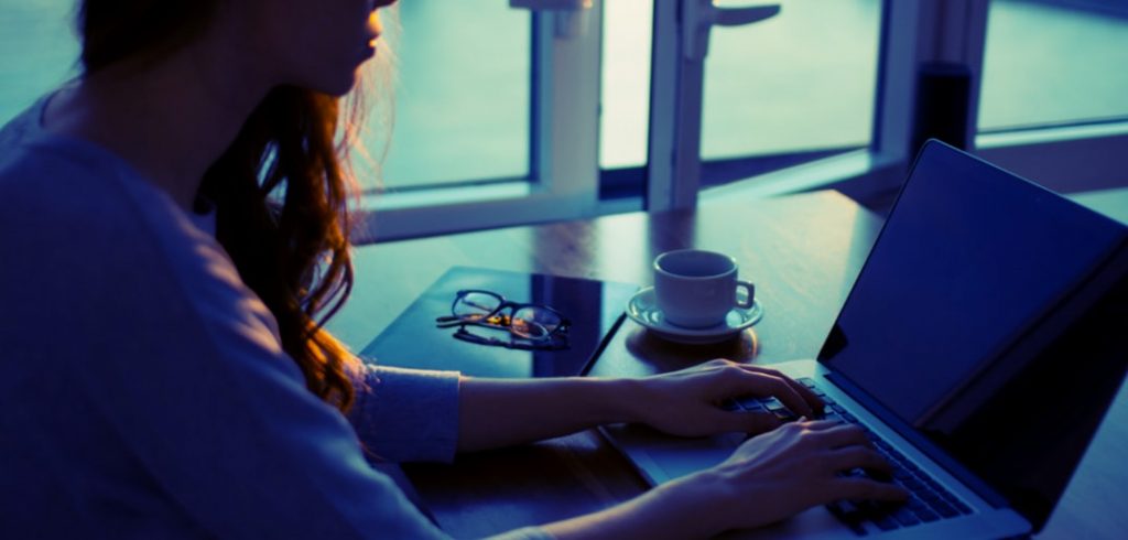 8 Productivity Hacks for Millennials Who Work from Home
