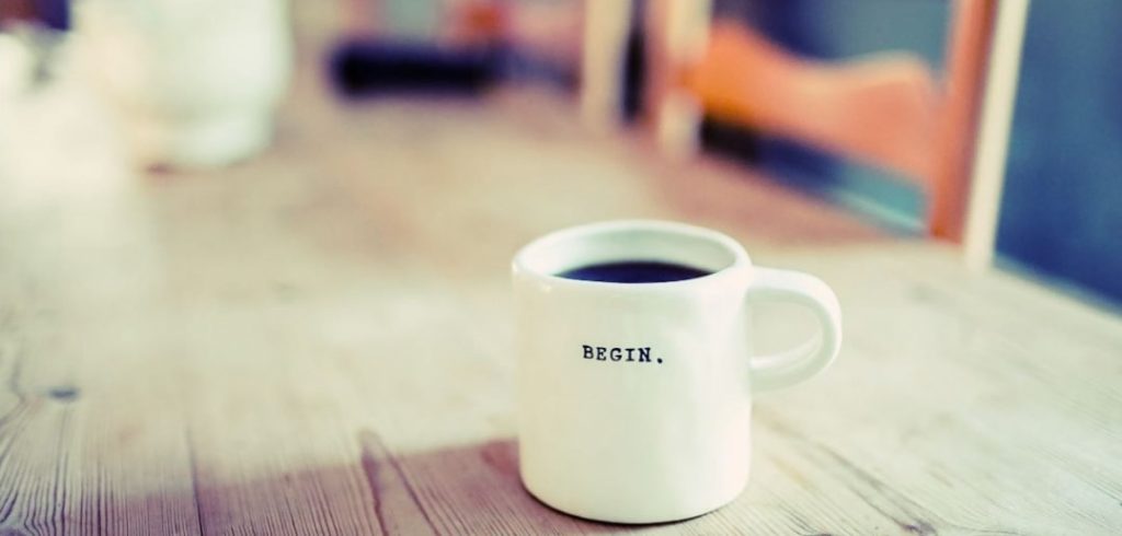 How to Set Up Your Own Business While You’re Employed