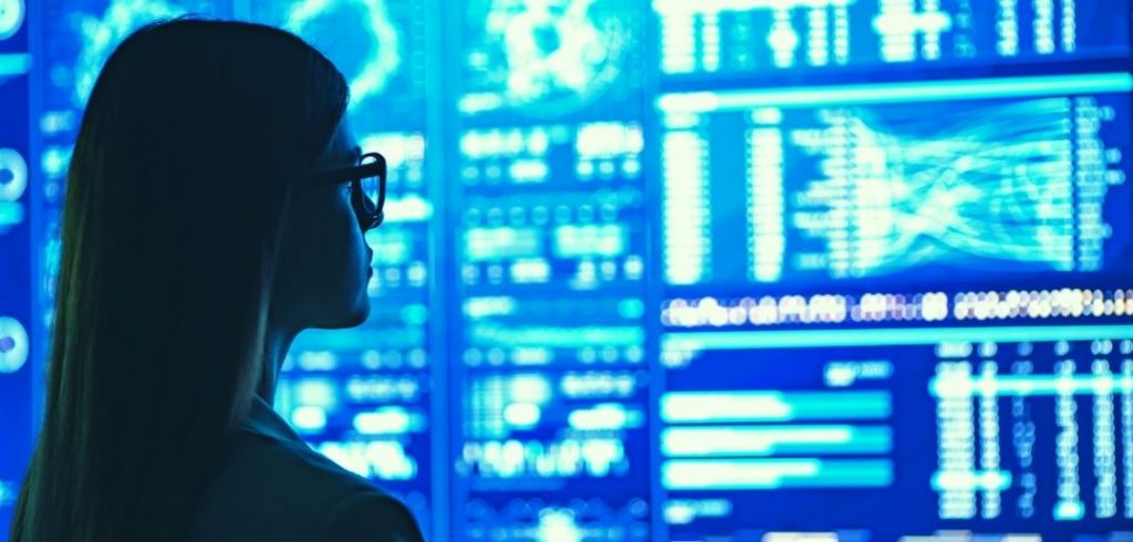 Best 8 Courses to Become Certified Data Scientist