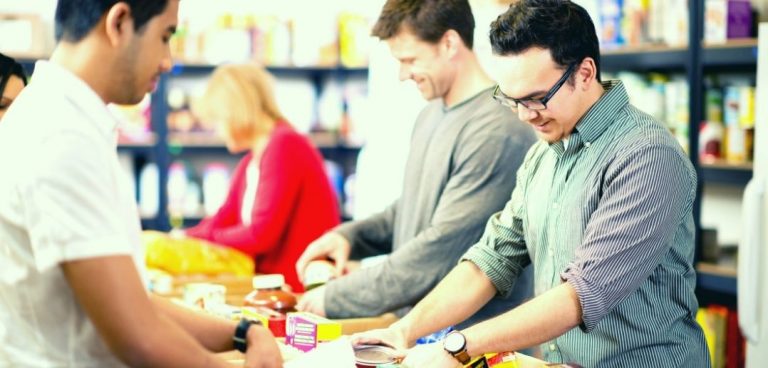 6 Reasons Why You Should Consider a Career in Community Services 6 Reasons Why You Should Consider a Career in Community Services