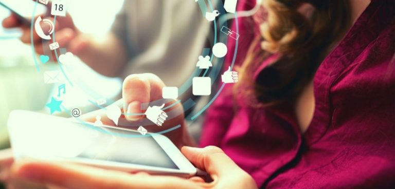 How You Can Use Your Phone to Be Productive and Have Fun on a Budget How You Can Use Your Phone to Be Productive and Have Fun on a Budget