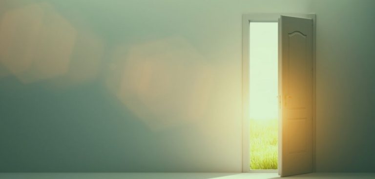 How to Break Into a Front Office of a Professional Team How to Break Into a Front Office of a Professional Team