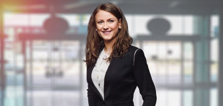 9 Simple Habits to Elevate Your Professional Image 9 Simple Habits to Elevate Your Professional Image