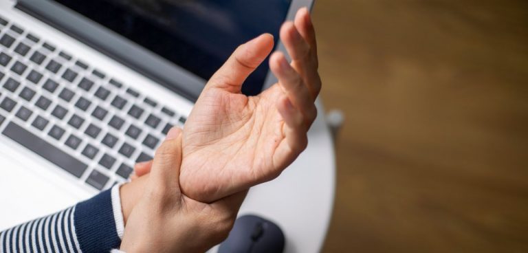 How To Reduce The Chance Of Injuries Occurring At Work How To Reduce The Chance Of Injuries Occurring At Work